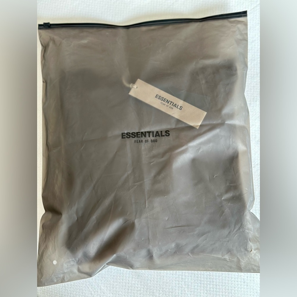 Essentials Relaxed Hoodie Authentic - image 4